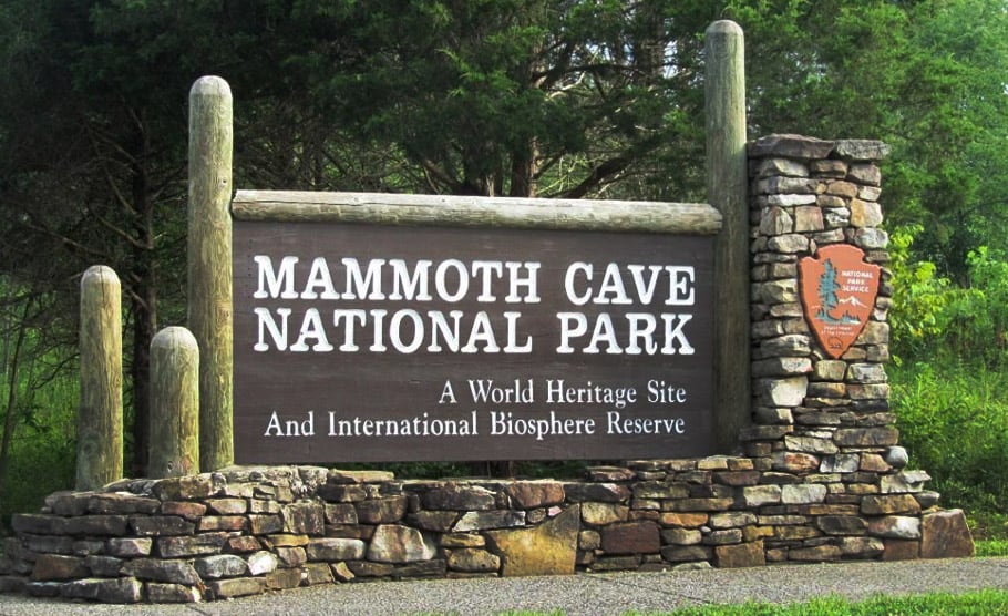mammoth caves national park tricurioso