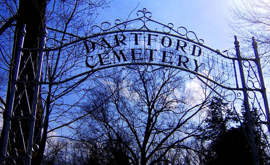 cemiterio dartford tricurioso