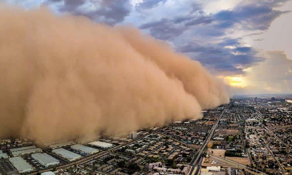 o que causa as tempestades de areia