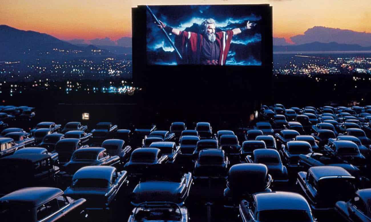 cinema drive-in