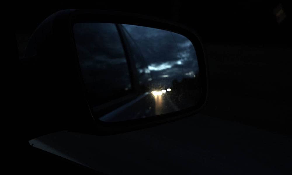 creepypasta a escuridao no espelho retrovisor tricurioso05 1 1