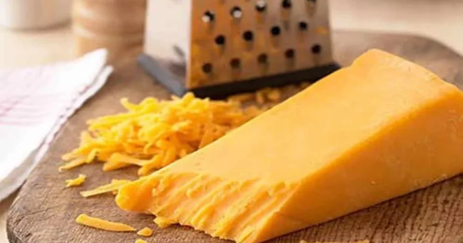por que o queijo cheddar e laranja 1 1.jpg